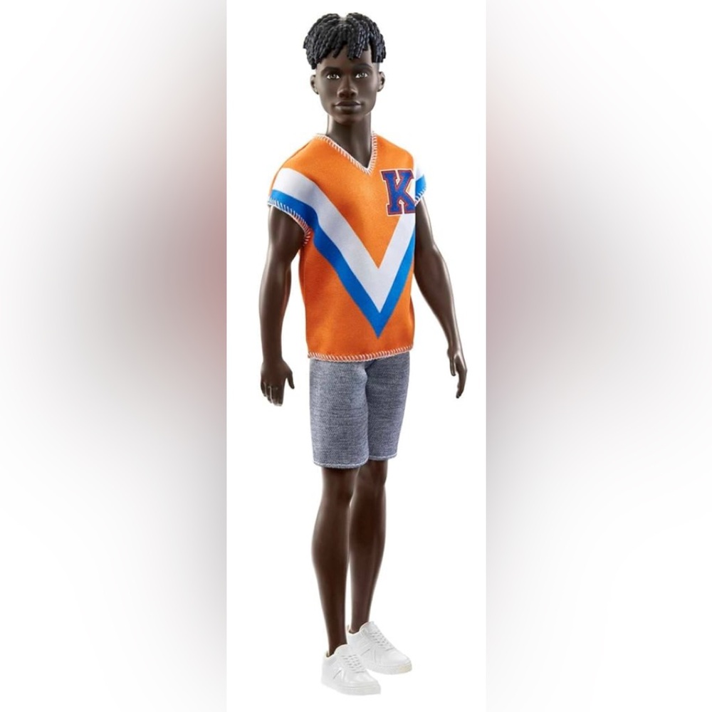 Mattel Barbie, Black Fashionista, Ken Doll and clear carrying case